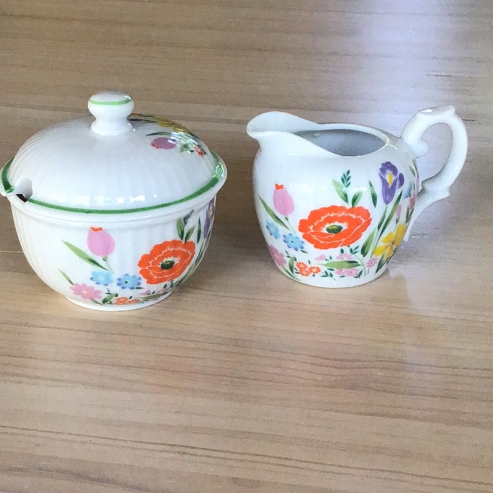 Vintage Japan Porcelain Sugar Lid and Creamer Set Flowers Cottagecore Colorful